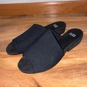 Eileen Fisher Noko Slide Sandals Black - size 9